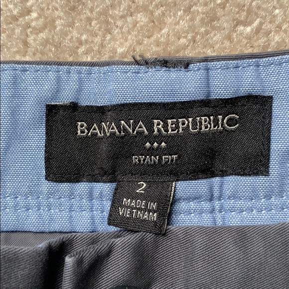 Banana Republic Ladies Grey Pants - Picture 3 of 5